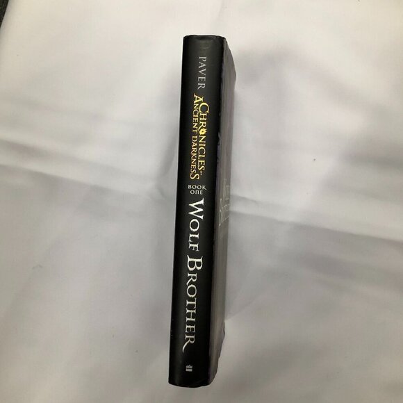 Chronicles of Ancient Darkness #1: Wolf Brother By Michelle Paver Hardcover EUC - Picture 2 of 3